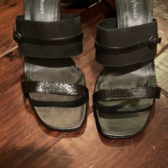 Donald Pliner Buy Black Ankle Strap Black Chunky High Heel Leather Sandals 9.5 - Picture 9 of 11